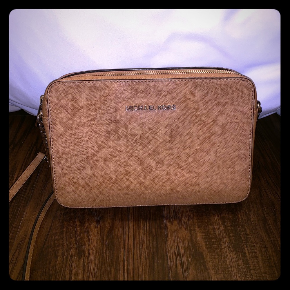 Michael Kors Crossbody